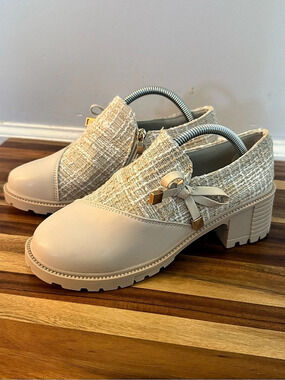 DG Women's Cream Tweed Bow Chunky Heel Loafers – EU 37 / US 6.5–7